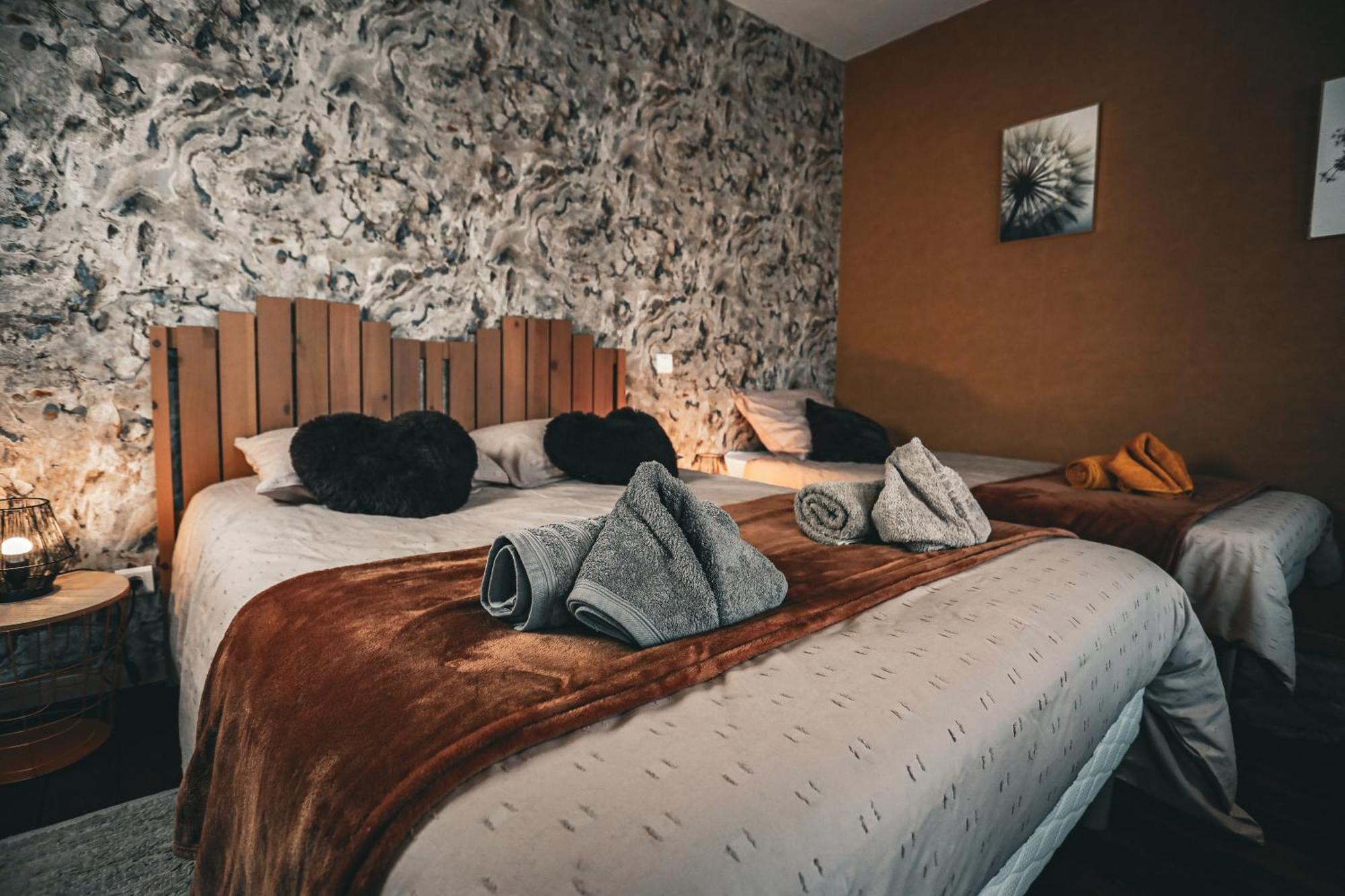 Gite , Au Dormeur Du Val Vireux-Wallerand Extérieur photo